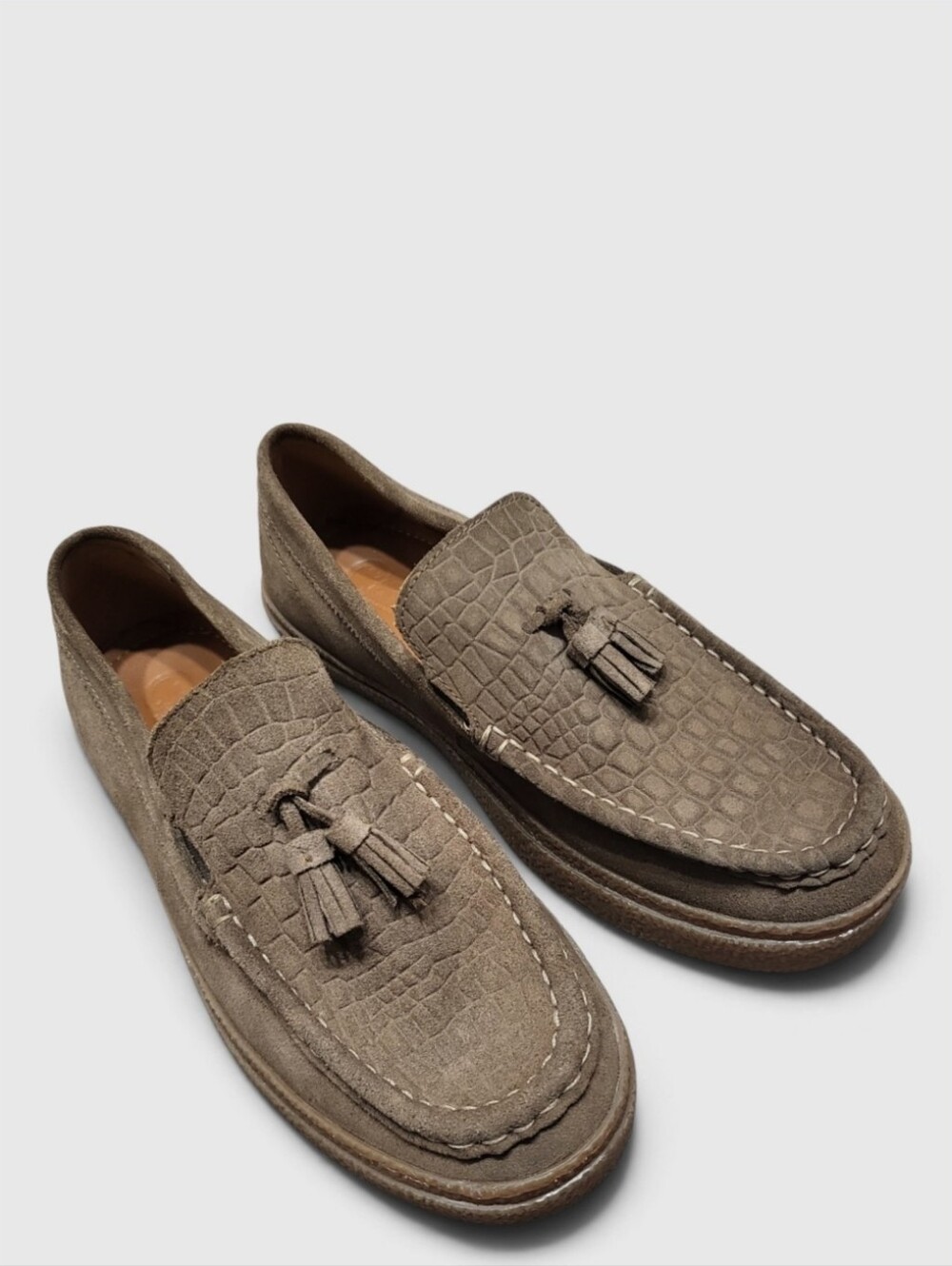 Carlos Santana "Baez" Croc-Embossed Brown Suede Tassel Loafers - Men’s Size 7